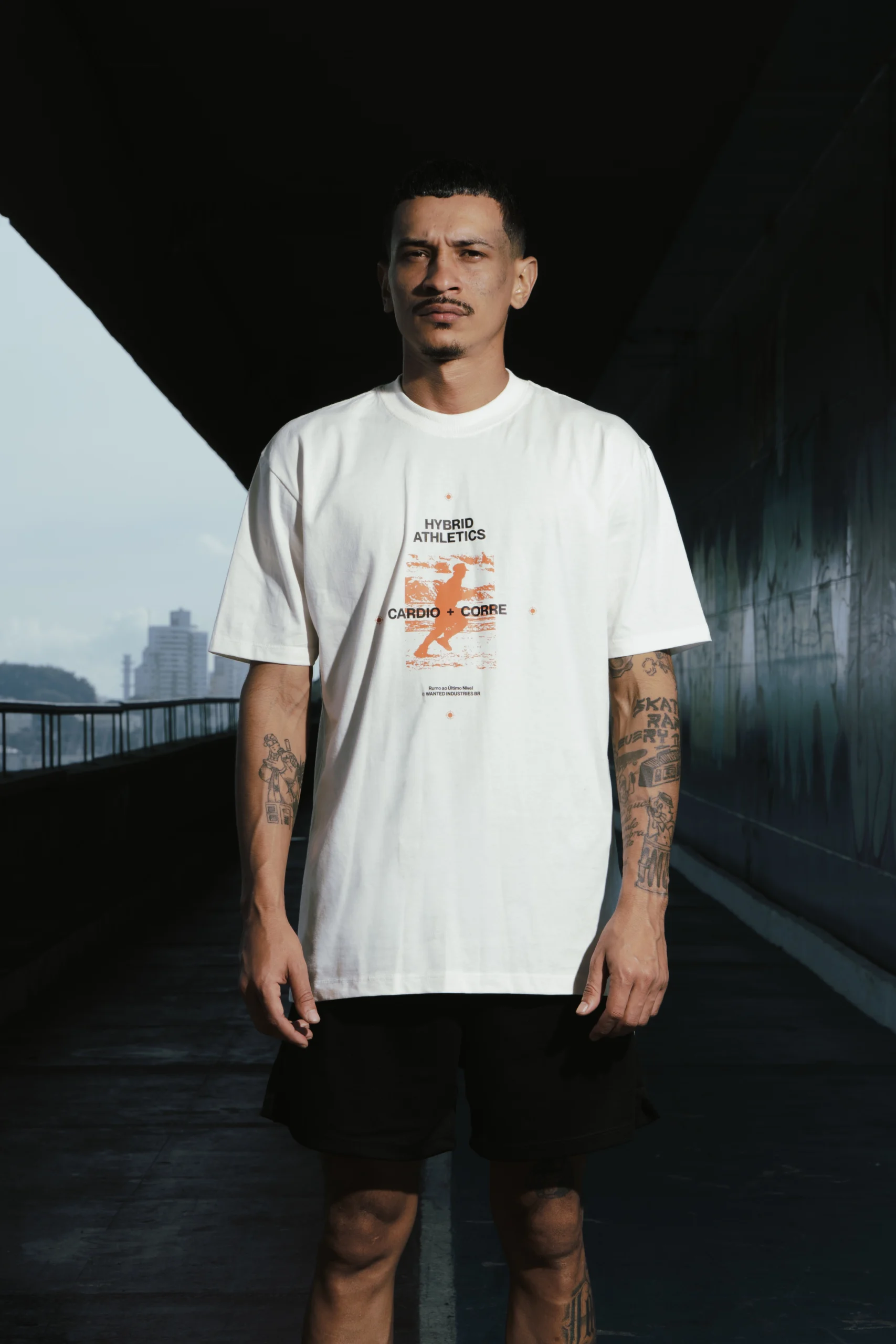 Camiseta Hustler Streetwear - CARDIO + CORRE - Imagem 2