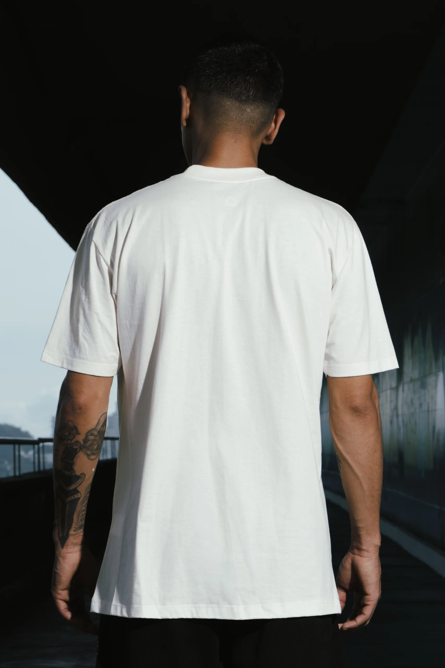 Camiseta Hustler Streetwear - CARDIO + CORRE - Imagem 4